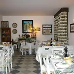 Le Torri 酒店 4*